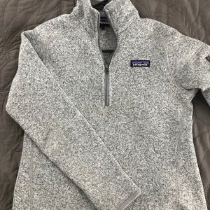 Patagonia Pullover!